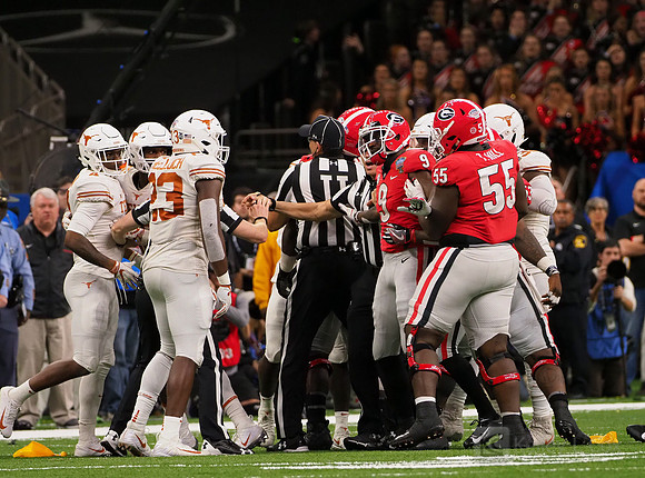 College Football - Allstate Sugar Bowl: Texas Longhorns vs Goergia Bulldogs