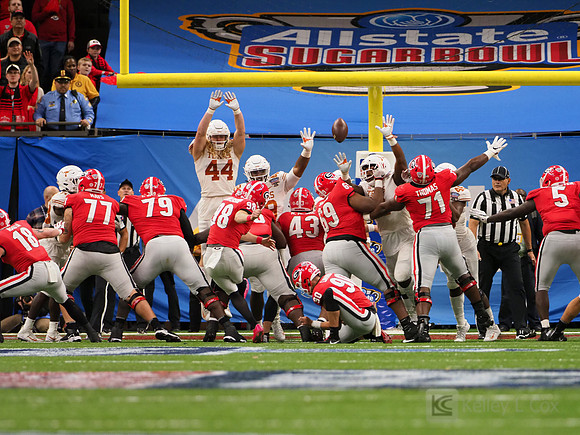 Georgia Bulldogs place kicker Rodrigo Blankenship (98)