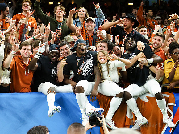 College Football - Allstate Sugar Bowl: Texas Longhorns vs Goergia Bulldogs