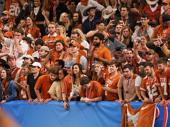 Texas Longhorns fans