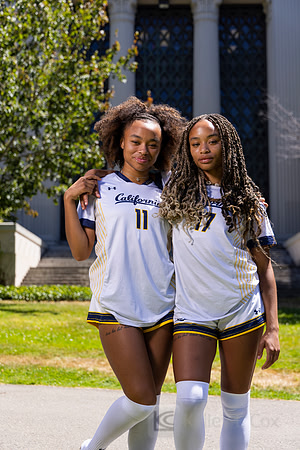 Anysa Gray, Amaya Gray