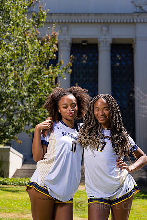 Anysa Gray, Amaya Gray