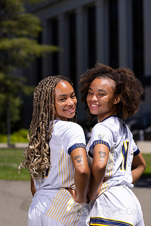 Anysa Gray, Amaya Gray