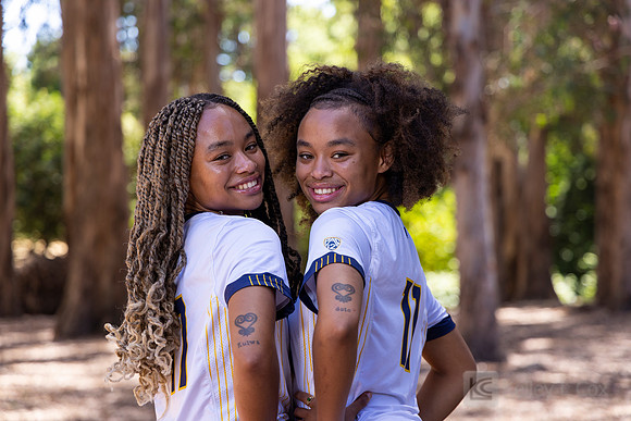 Anysa Gray, Amaya Gray