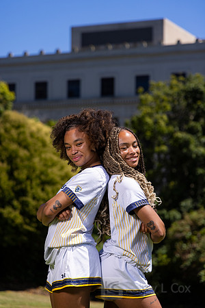 Anysa Gray, Amaya Gray