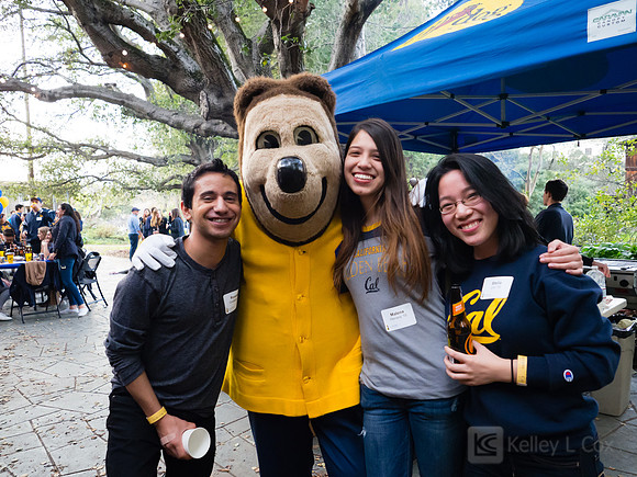 CAA: Hoops Party - Young Alumni