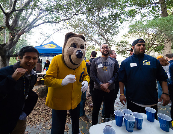 CAA: Hoops Party - Young Alumni