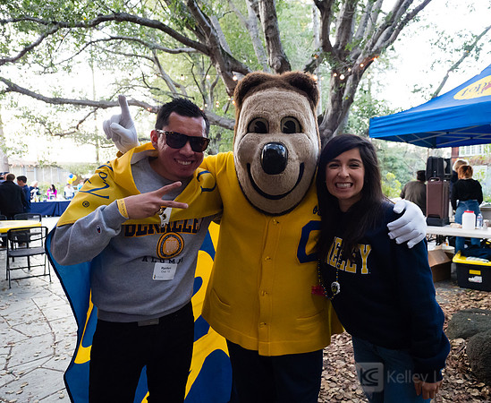 CAA: Hoops Party - Young Alumni