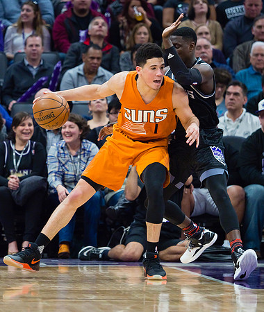 NBA: Phoenix Suns at Sacramento Kings