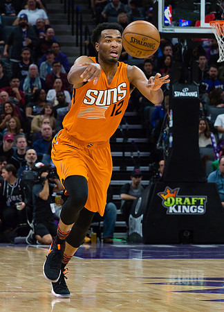 NBA: Phoenix Suns at Sacramento Kings