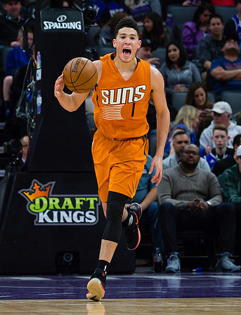 NBA: Phoenix Suns at Sacramento Kings