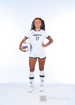 Anysa Gray (17)