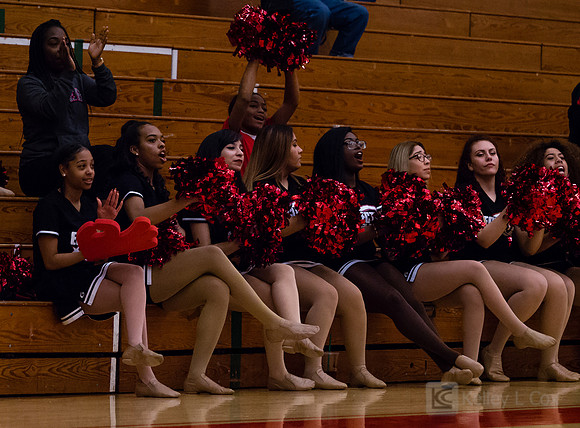 CSUEB WBB