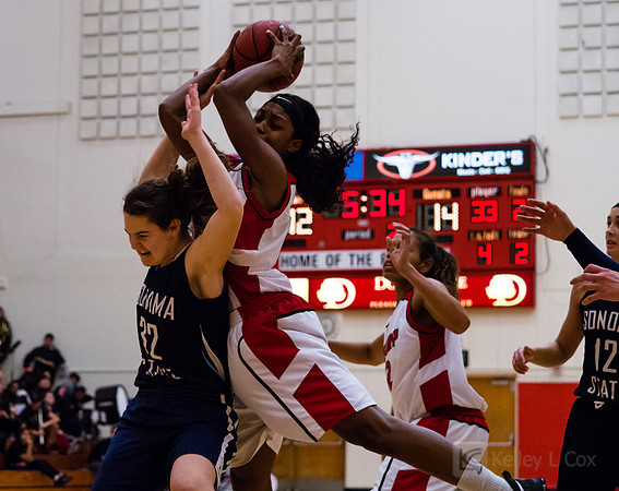 CSUEB WBB