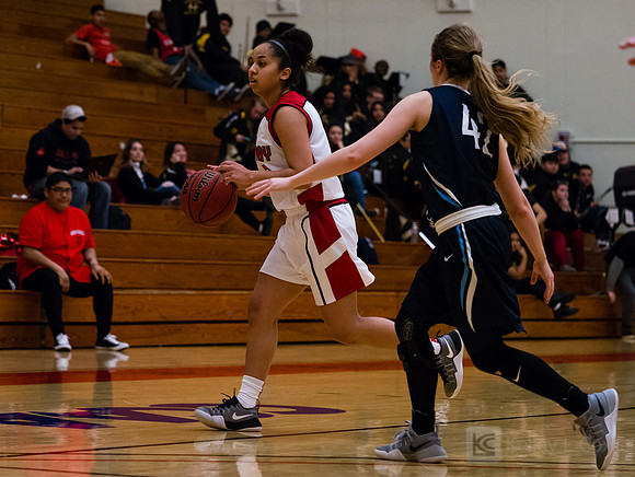 CSUEB WBB