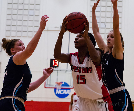 CSUEB WBB