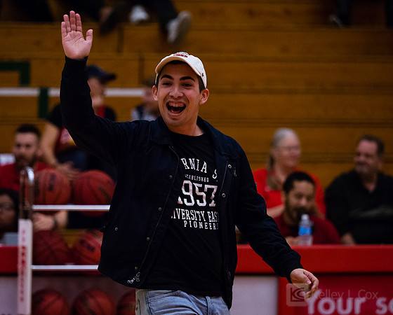 CSUEB WBB