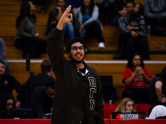 CSUEB WBB