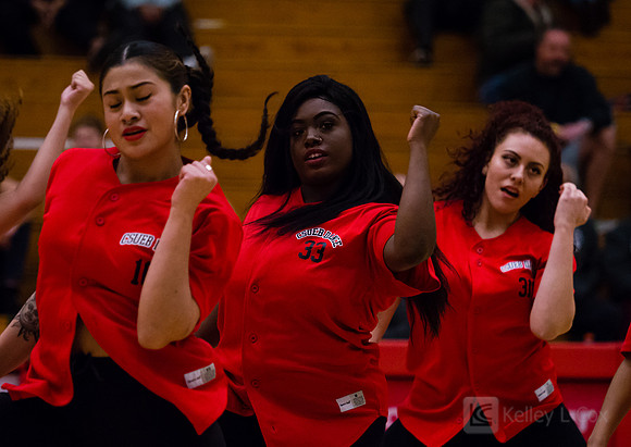 CSUEB WBB