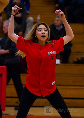 CSUEB WBB