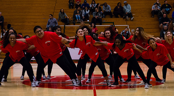 CSUEB WBB