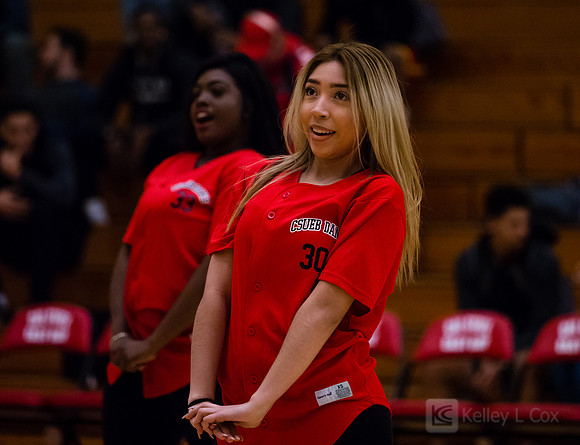 CSUEB WBB