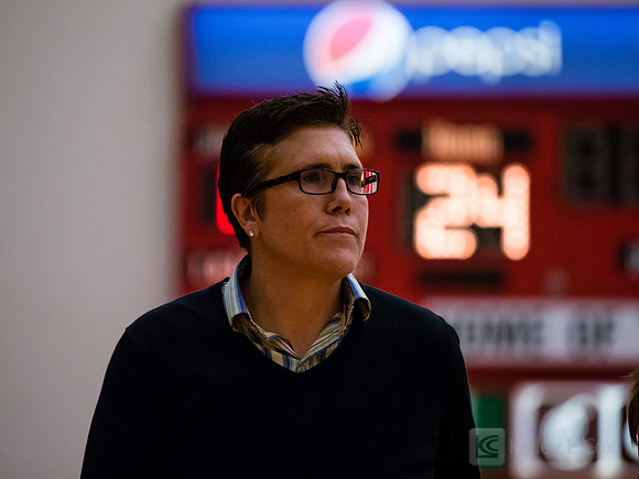 CSUEB WBB