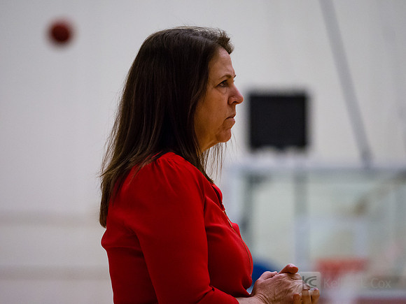 CSUEB WBB