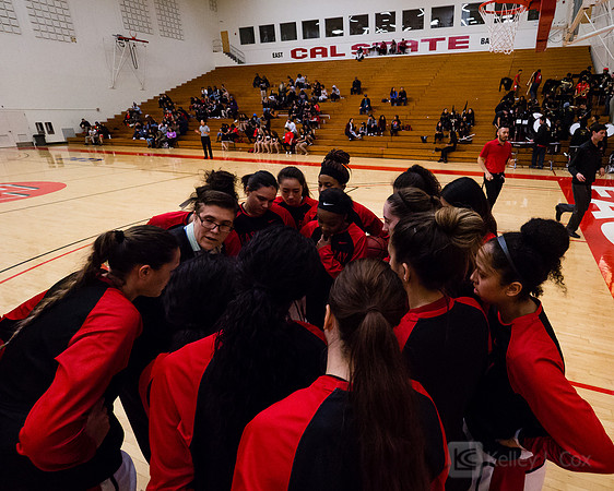 CSUEB WBB
