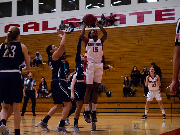 CSUEB WBB