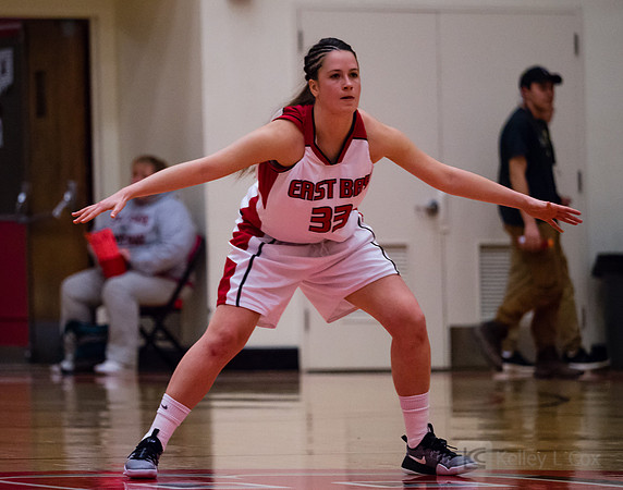CSUEB WBB