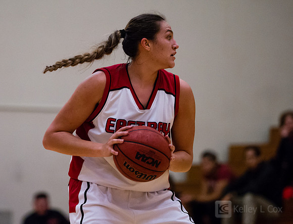 CSUEB WBB
