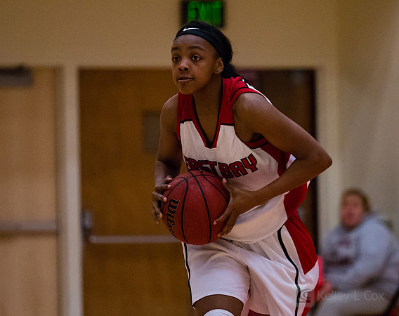 CSUEB WBB