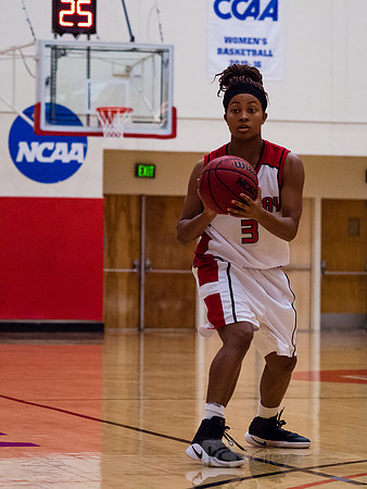 CSUEB WBB