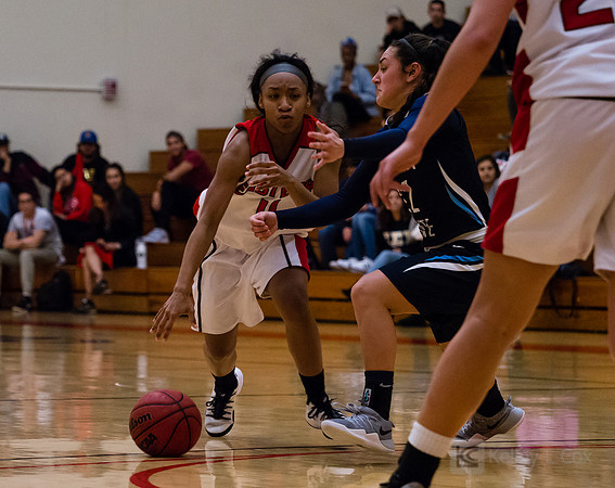 CSUEB WBB