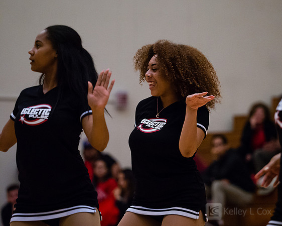 CSUEB WBB