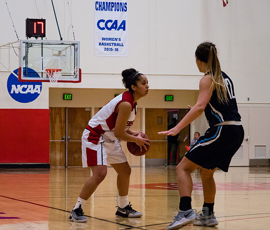CSUEB WBB