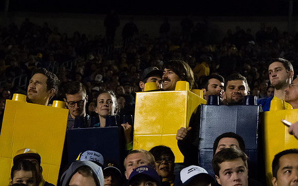 NCAA Football: Washington at California