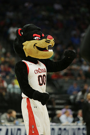 NCAA Basketball: NCAA Tournament-First Round-Kansas State vs Cincinnati