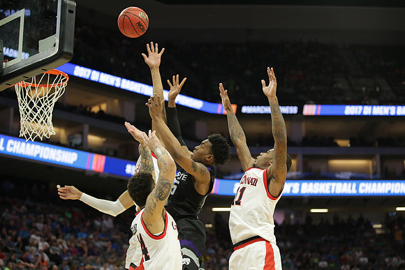 NCAA Basketball: NCAA Tournament-First Round-Kansas State vs Cincinnati