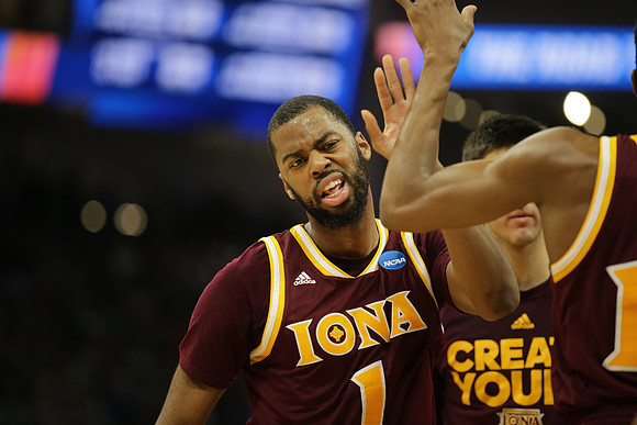 NCAA Basketball: NCAA Tournament-First Round-Oregon vs Iona
