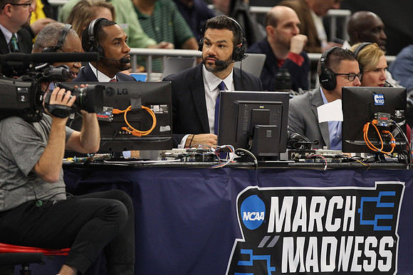 NCAA Basketball: NCAA Tournament-First Round-Oregon vs Iona
