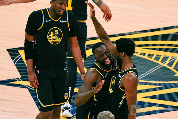 NBA: Playoffs-Dallas Mavericks at Golden State Warriors