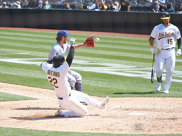 MLB: Los Angeles Dodgers at Oakland Athletics