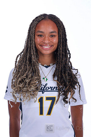 Anysa Gray (17)