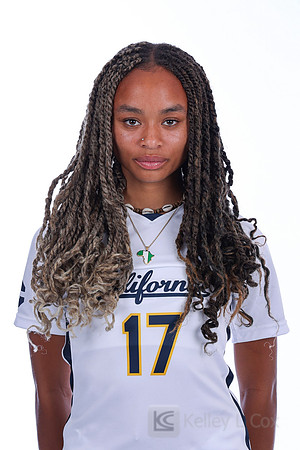 Anysa Gray (17)