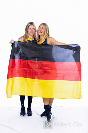 German, Sydney Decher (18), Anjana Pioch (7)