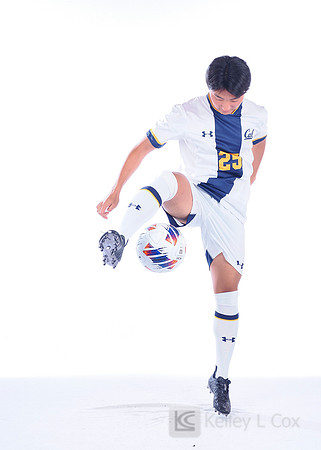 Jun Lee (25)