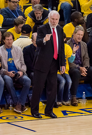 NBA: Playoffs-San Antonio Spurs at Golden State Warriors