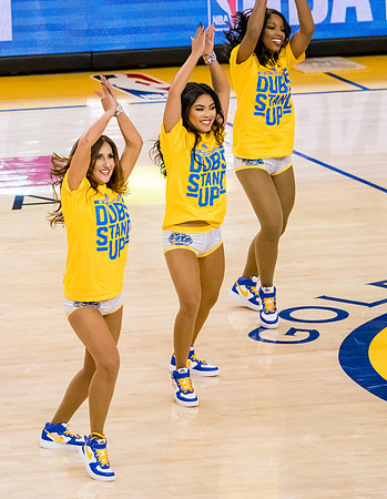 NBA: Playoffs-San Antonio Spurs at Golden State Warriors